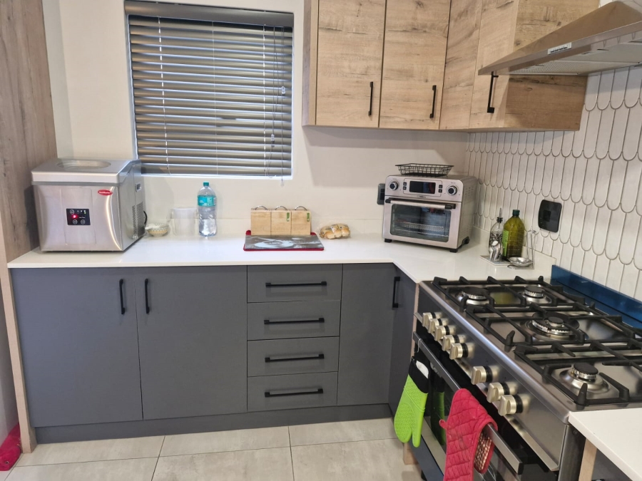 3 Bedroom Property for Sale in Somerton Estate Free State